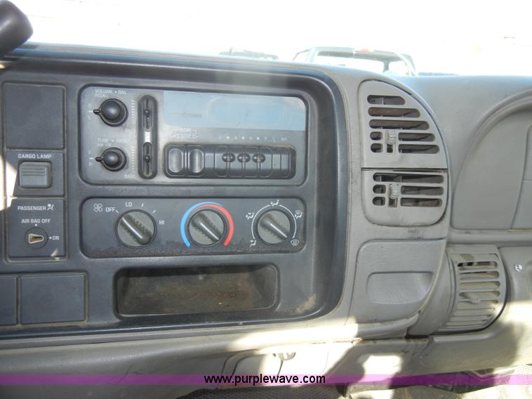 image for item C4335 1997 Chevrolet C1500 pickup truck