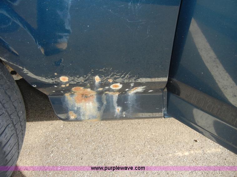 image for item C4337 1995 Ford F150 XL pickup truck