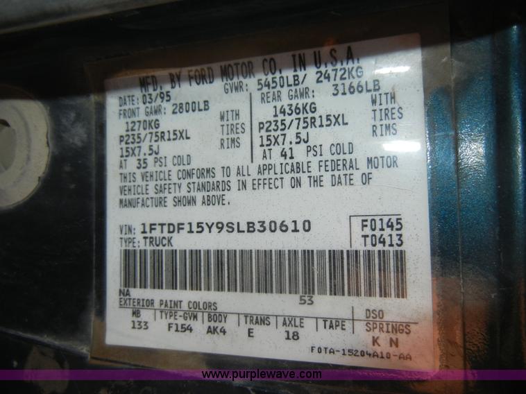 image for item C4337 1995 Ford F150 XL pickup truck