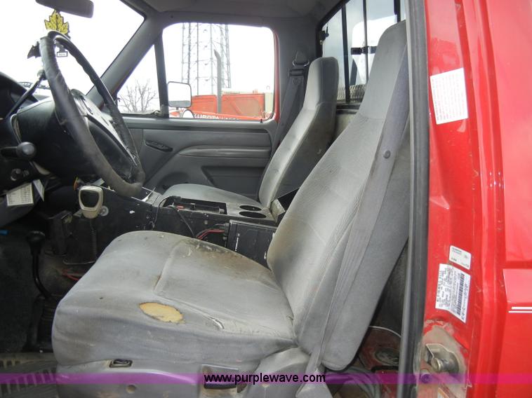 image for item C4343 1997 Ford F350 XLT pickup truck
