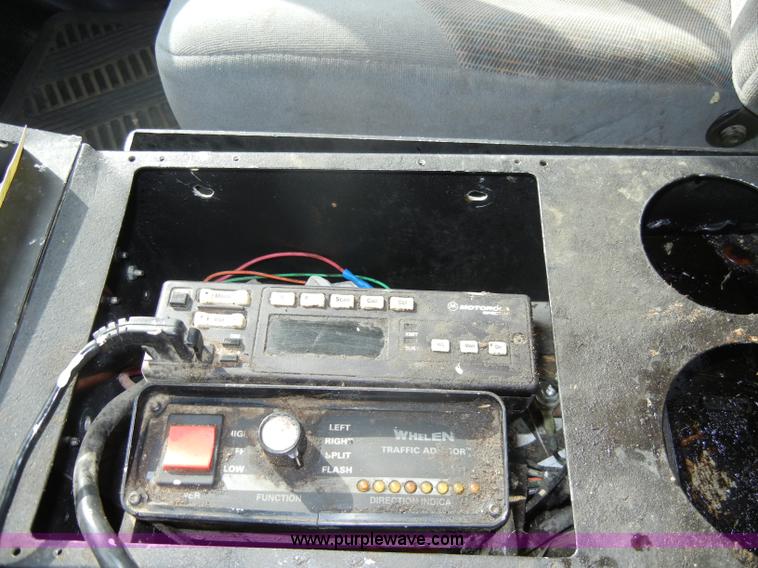 image for item C4343 1997 Ford F350 XLT pickup truck