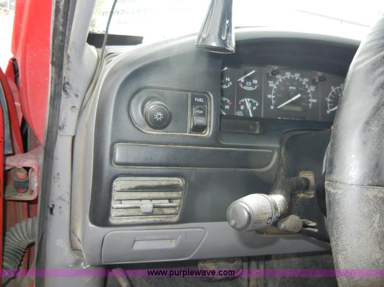 image for item C4343 1997 Ford F350 XLT pickup truck