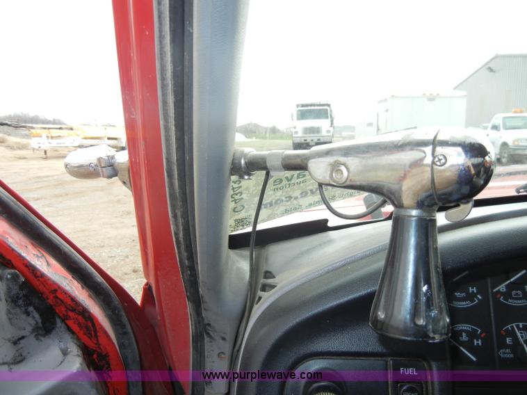 image for item C4343 1997 Ford F350 XLT pickup truck