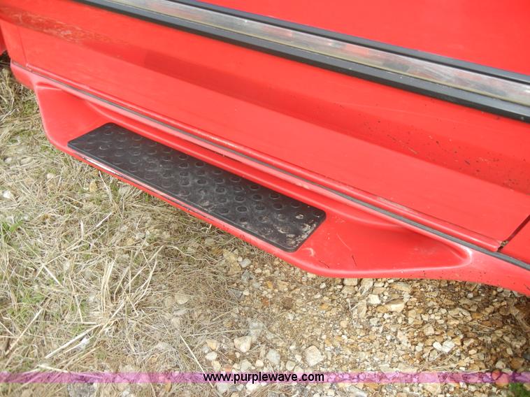 image for item C4343 1997 Ford F350 XLT pickup truck