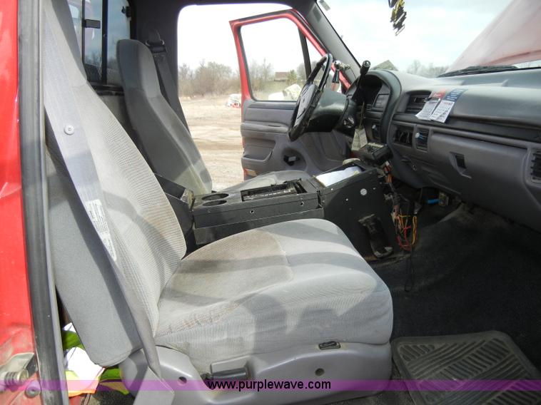 image for item C4343 1997 Ford F350 XLT pickup truck