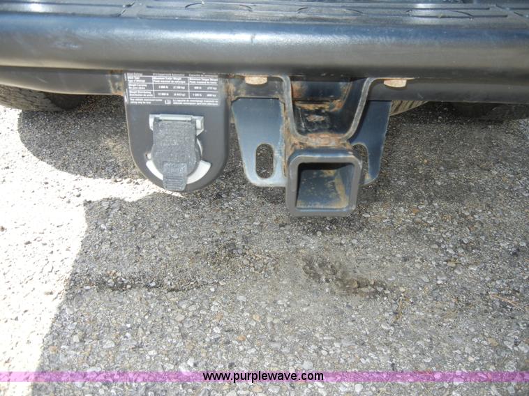 image for item C4362 2005 Chevrolet Suburban 2500 SUV