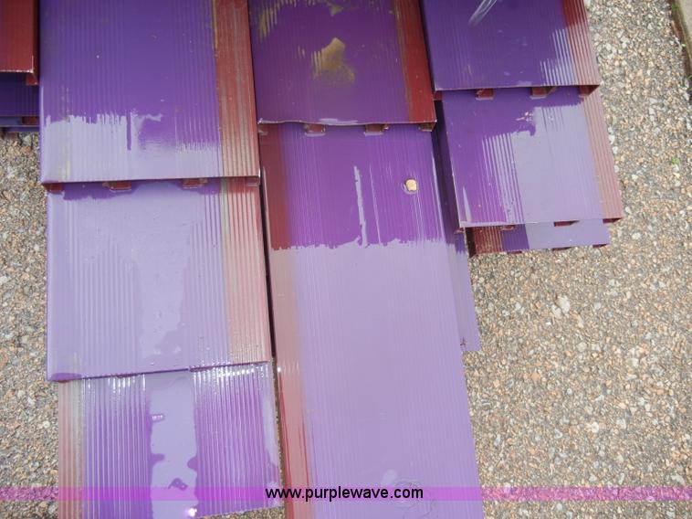 image for item C4368 Approximately 2,000 lbs of aluminum bleacher facing