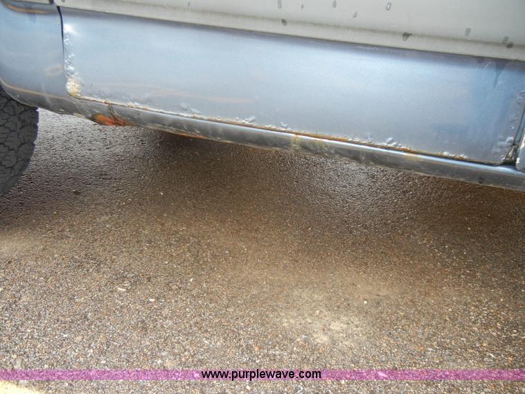 image for item C4408 1999 Chevrolet Express G1500 LS van