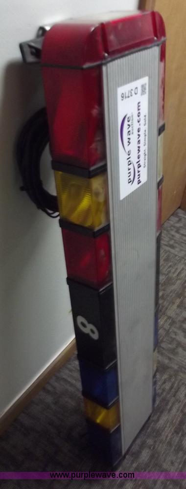 image for item D3716 Whelen Edge 9000 police light bar