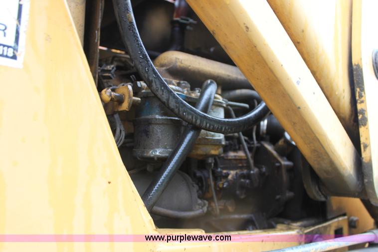 image for item D7543 Ford 555B backhoe