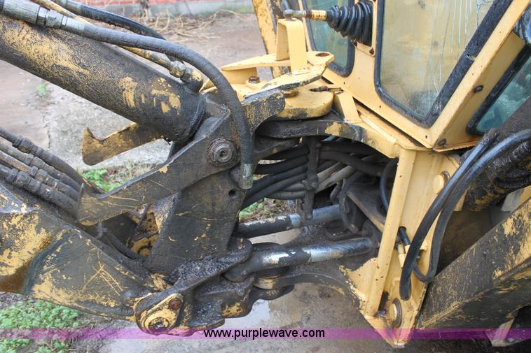 image for item D7543 Ford 555B backhoe