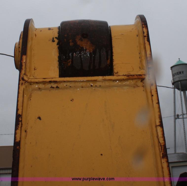 image for item D7543 Ford 555B backhoe