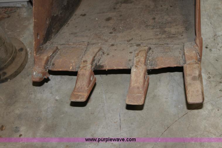 image for item D7543 Ford 555B backhoe