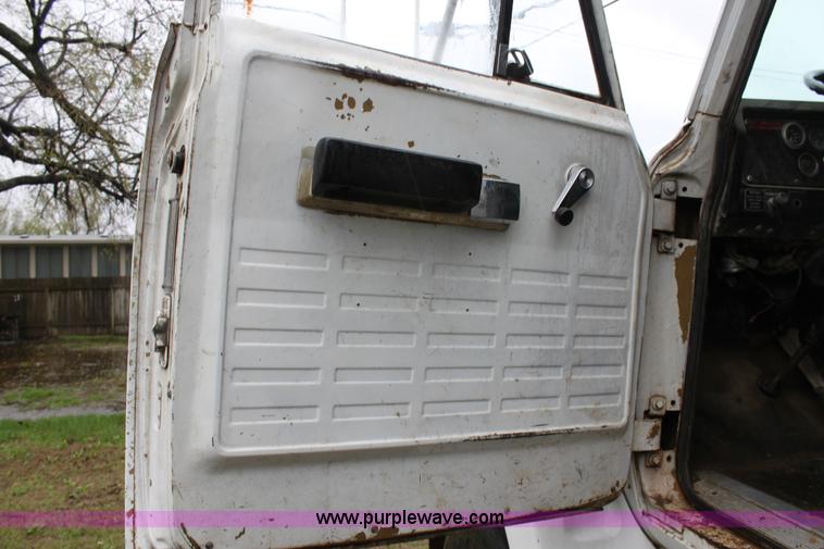 image for item D7544 1974 International Fleetstar 2050 tandem axle dump truck