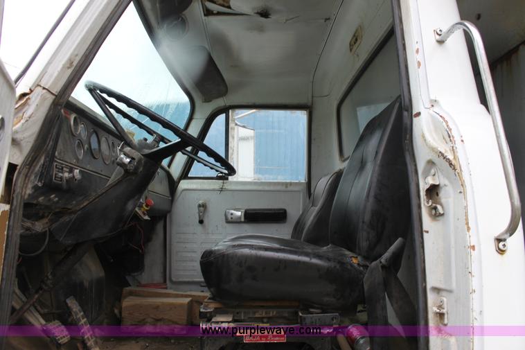 image for item D7544 1974 International Fleetstar 2050 tandem axle dump truck