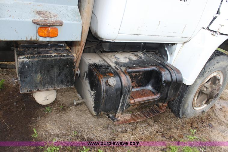 image for item D7544 1974 International Fleetstar 2050 tandem axle dump truck