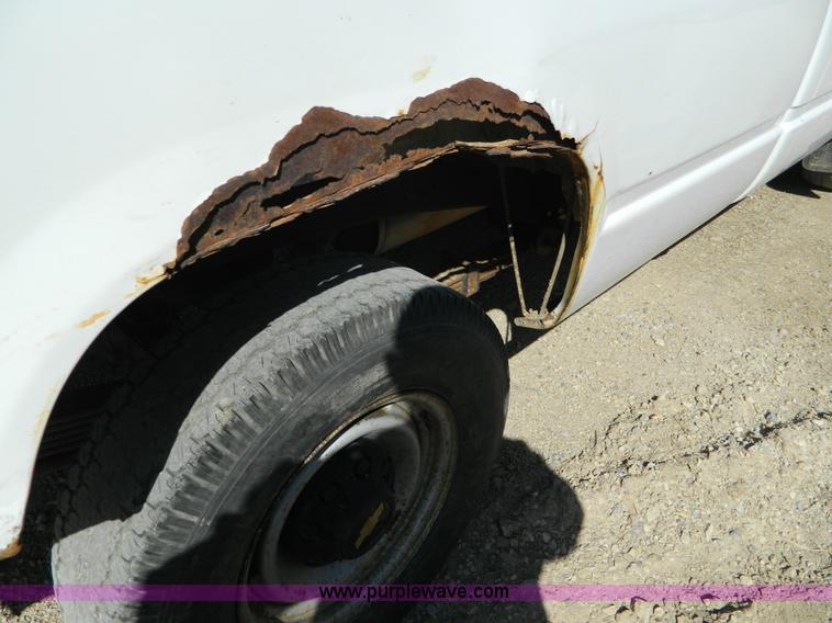 image for item D8877 1992 Chevrolet Cheyenne C2500 pickup truck