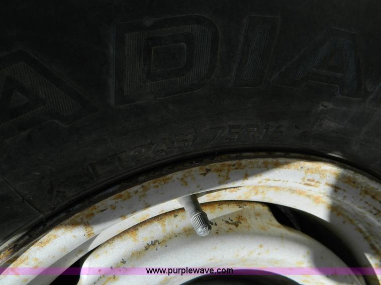 image for item D8877 1992 Chevrolet Cheyenne C2500 pickup truck