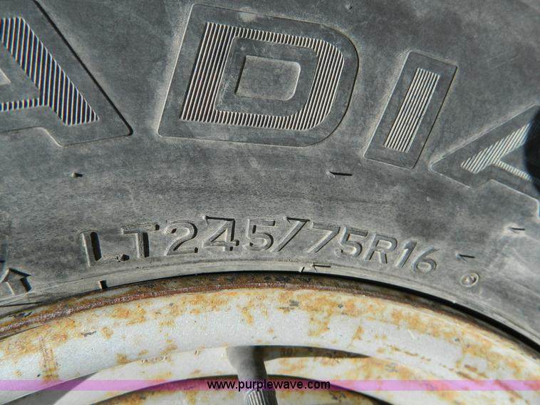 image for item D8877 1992 Chevrolet Cheyenne C2500 pickup truck