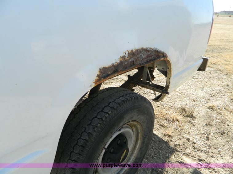 image for item D8877 1992 Chevrolet Cheyenne C2500 pickup truck