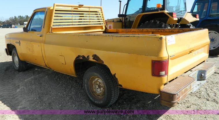 image for item D8878 1987 Chevrolet Custom Deluxe R10 pickup truck