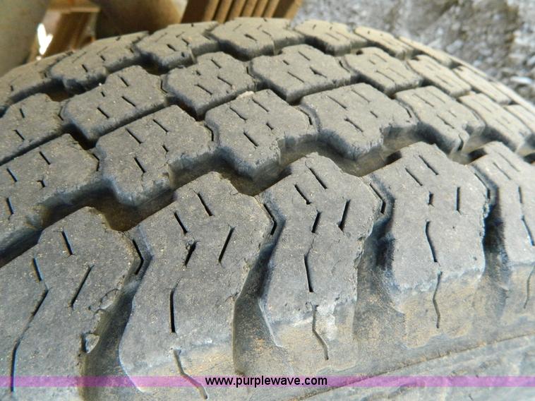 image for item D8878 1987 Chevrolet Custom Deluxe R10 pickup truck