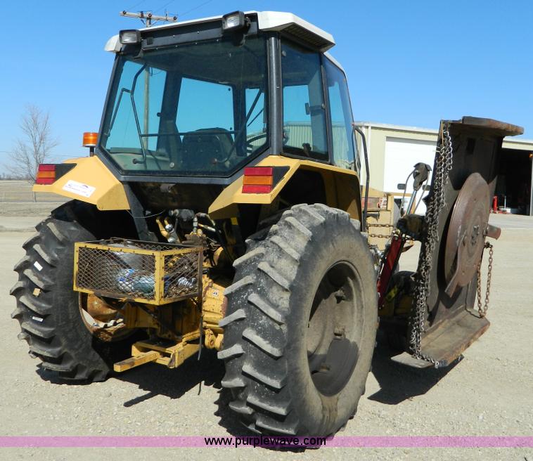 image for item D8879 Ford New Holland Tiger Special tractor