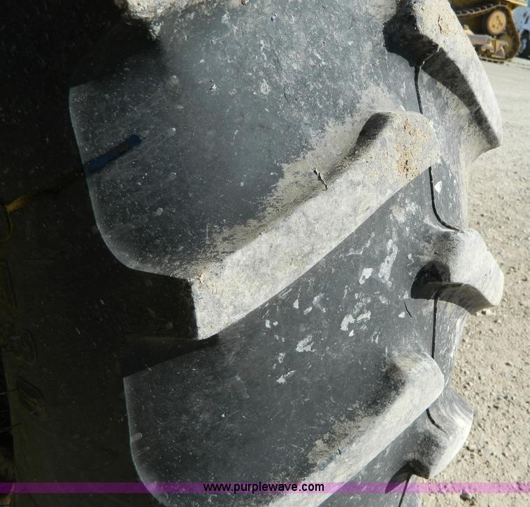 image for item D8879 Ford New Holland Tiger Special tractor