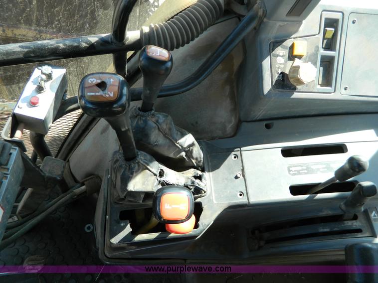 image for item D8879 Ford New Holland Tiger Special tractor