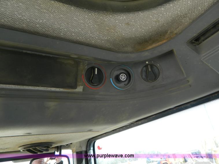 image for item D8879 Ford New Holland Tiger Special tractor