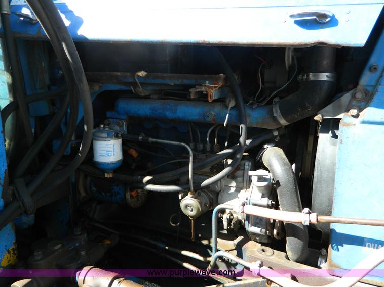 image for item D8880 1979 Ford 6600 tractor