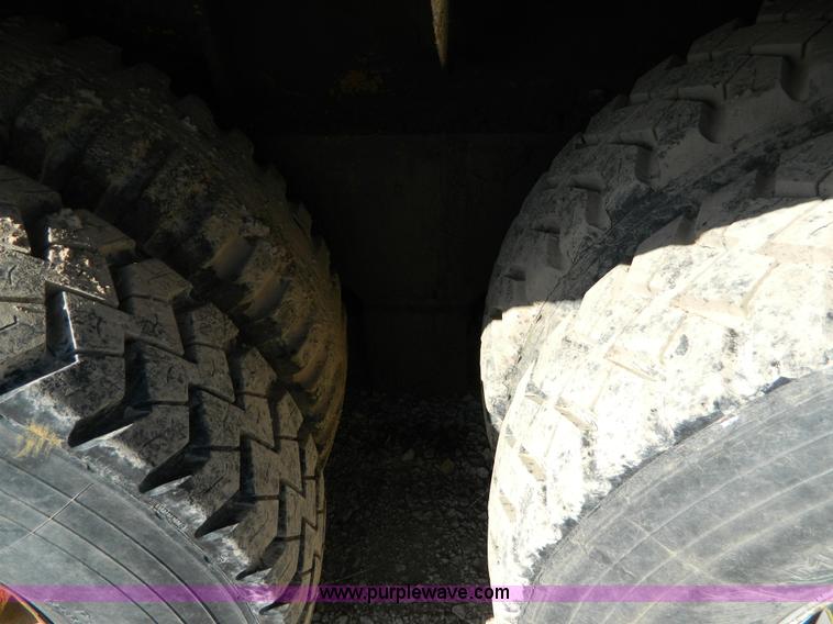 image for item D8882 Link-Belt 60' crane