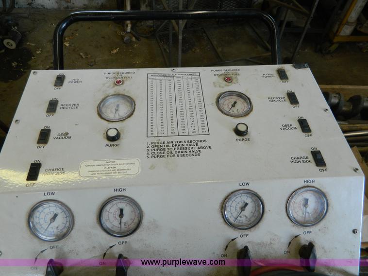 image for item E9496 RTI TC2670 refrigerant recycler