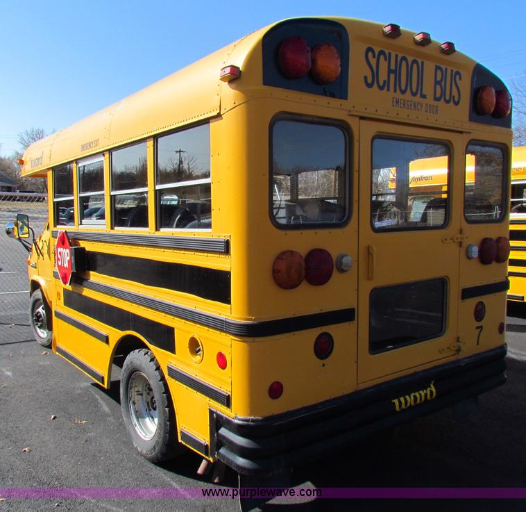 image for item I9679 1992 GMC G3500 Vandura school bus