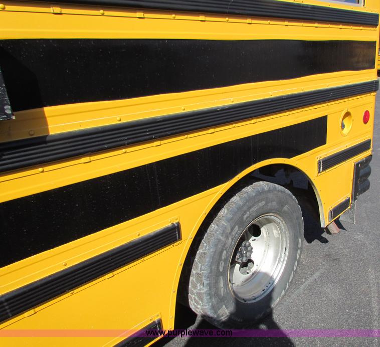 image for item I9679 1992 GMC G3500 Vandura school bus