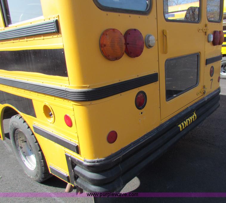 image for item I9679 1992 GMC G3500 Vandura school bus