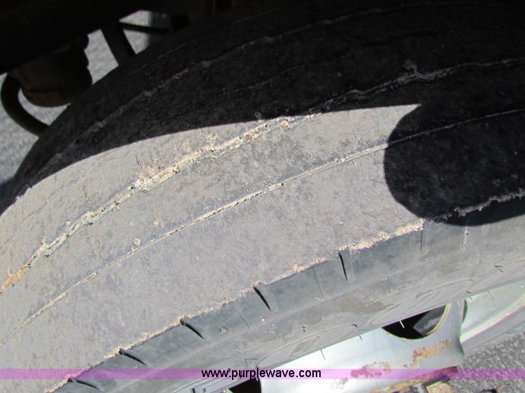 image for item I9679 1992 GMC G3500 Vandura school bus