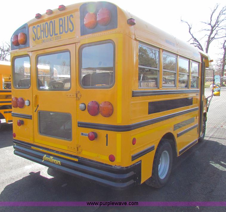 image for item I9680 1995 GMC G3500 Vandura school bus