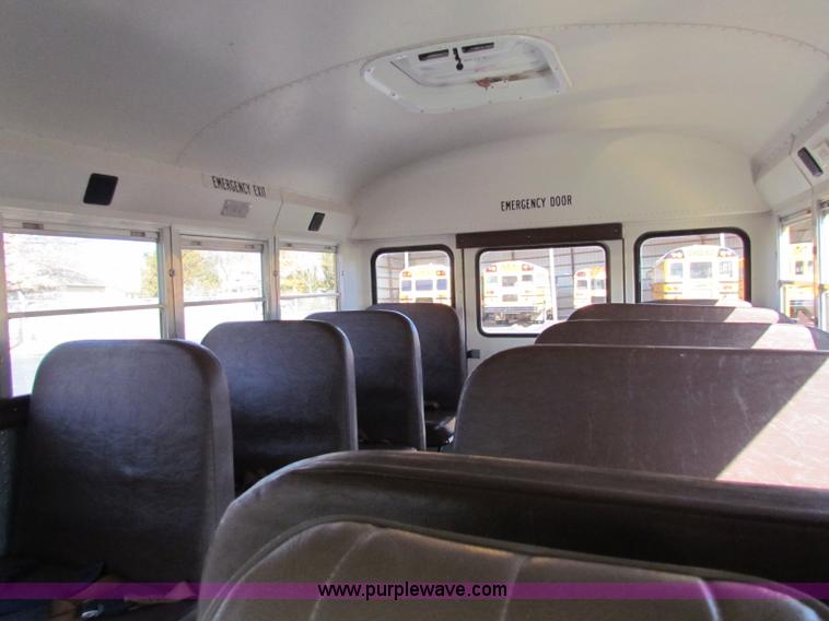 image for item I9680 1995 GMC G3500 Vandura school bus
