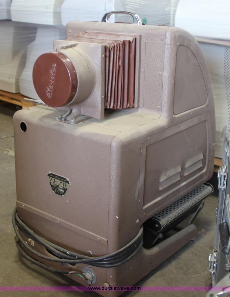 image for item L9515 TOA 500 series amplifier