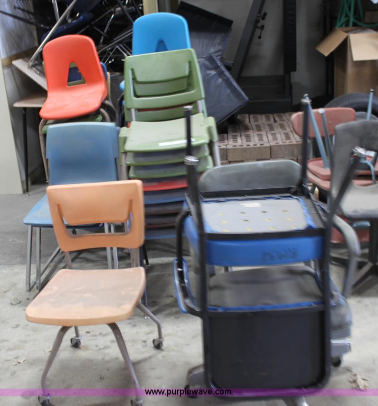 image for item L9523 (30) assorted chairs