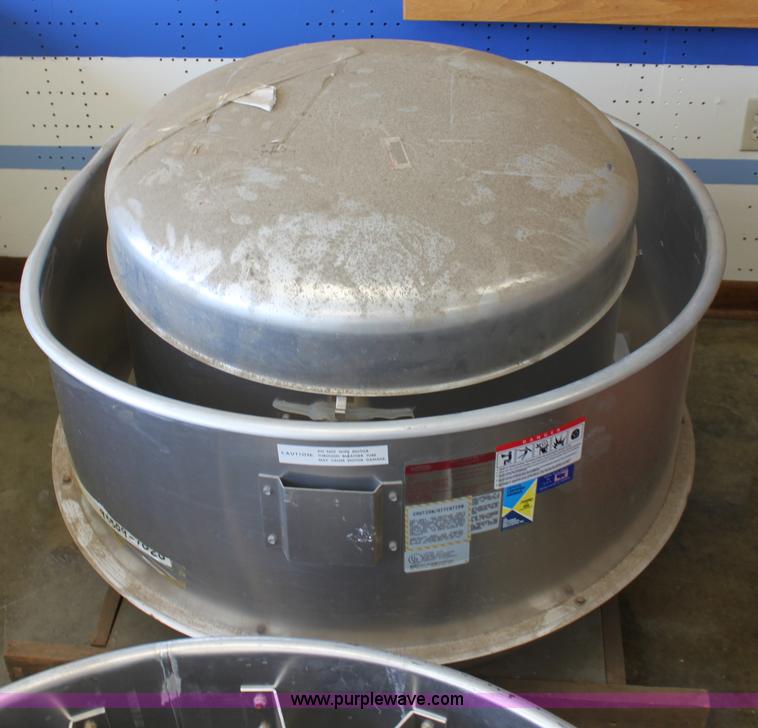 image for item L9558 Assorted exhaust fan parts