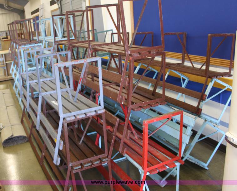 image for item L9568 (30) benches