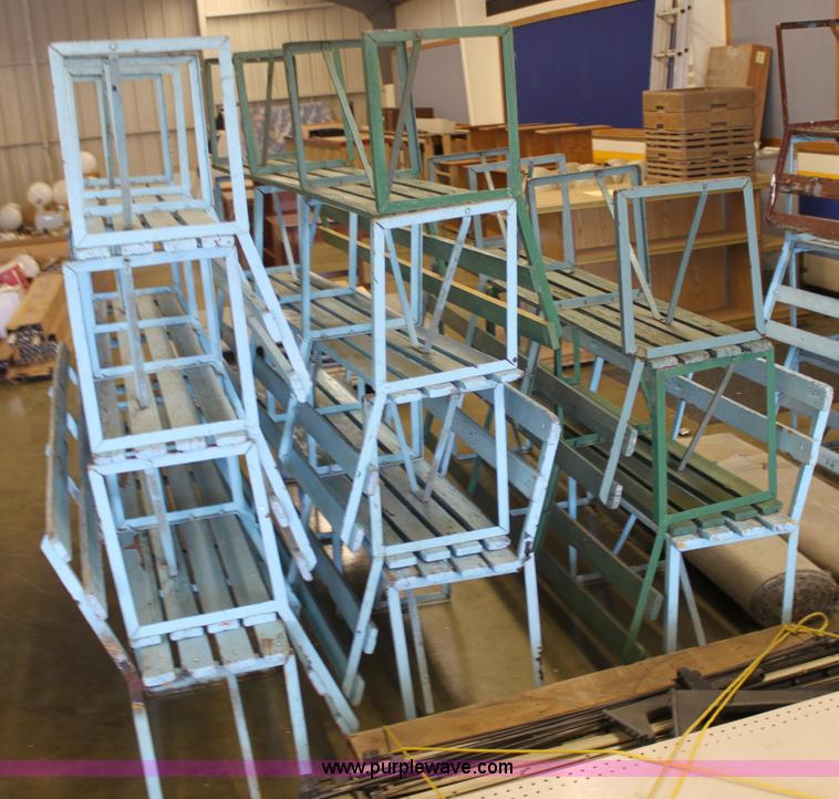 image for item L9568 (30) benches