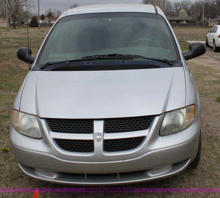 image for item L9621 2001 Dodge Grand Caravan Sport mini van