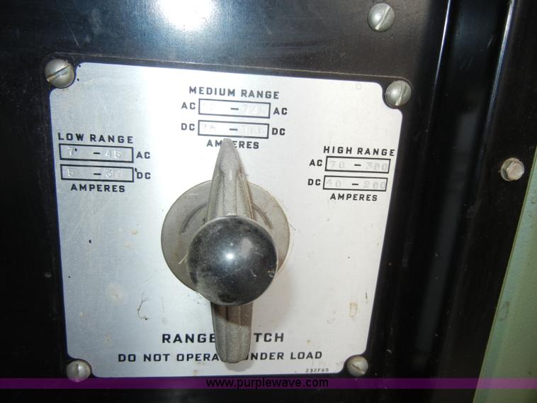 image for item S9376 P&H AC/DC arc welder