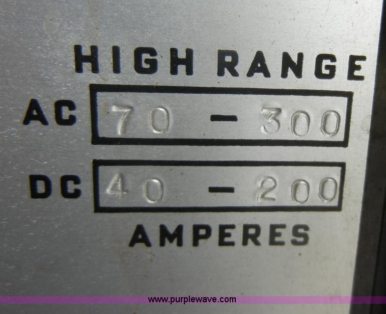 image for item S9376 P&H AC/DC arc welder