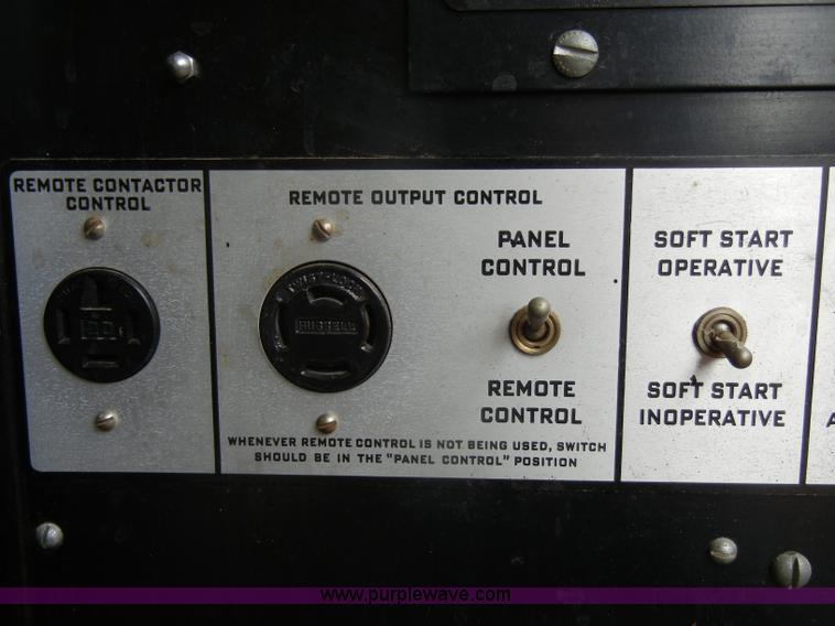 image for item S9376 P&H AC/DC arc welder