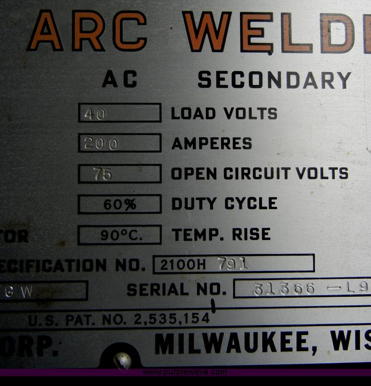 image for item S9376 P&H AC/DC arc welder