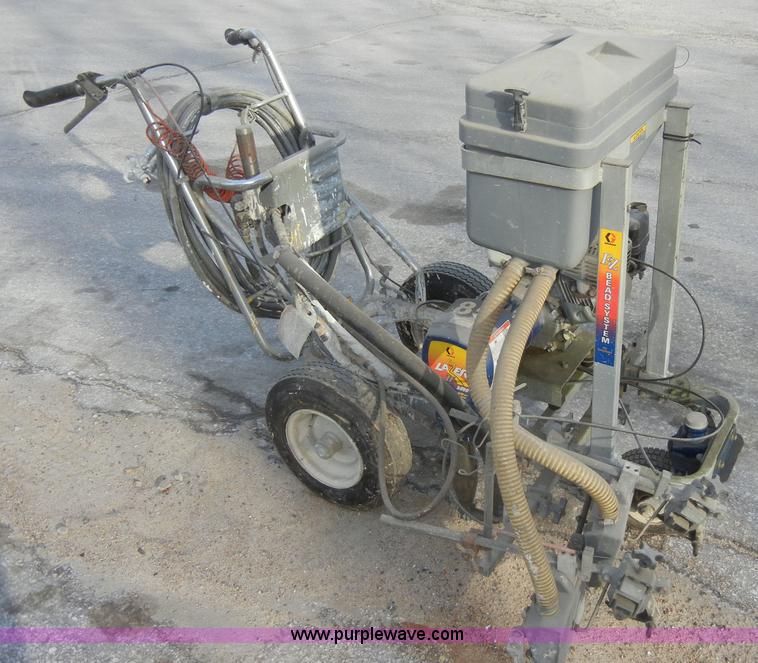 image for item U9876 2001 Graco Line Lazer II